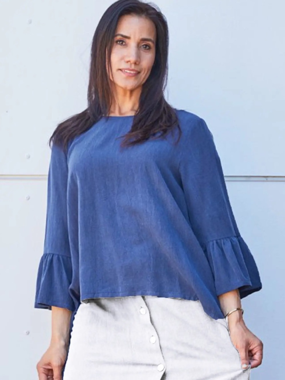 Bryn Walker Fran Top in Blue Seersucker Size Medium Hi Low Hemline